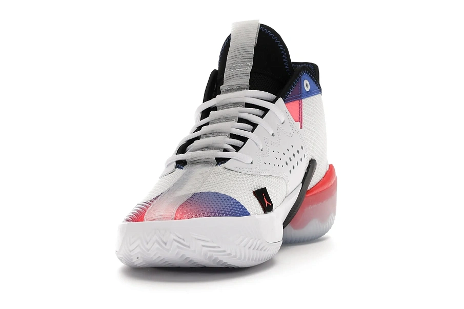 Фото № 4 с приближением к товару «‎Jordan React Elevation White Hyper Royal»