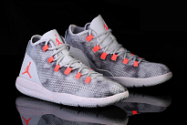 Фото № 3 с приближением к товару «‎Nike Air Jordan Reveal Premium Wolf »