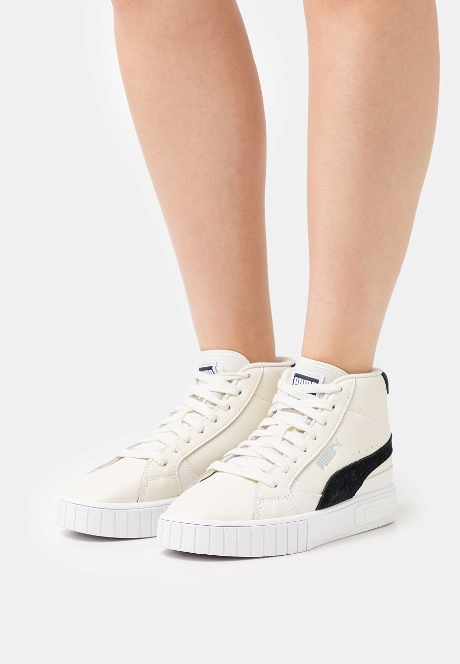 Фото № 2 с приближением к товару «‎Puma Cali Star »