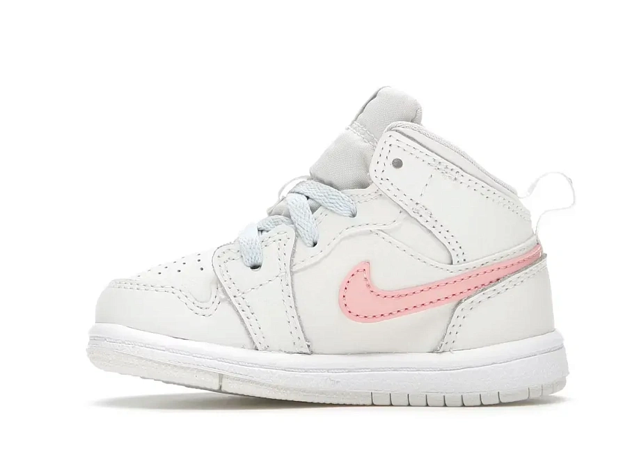 Фото № 3 с приближением к товару «‎Jordan 1 Mid»