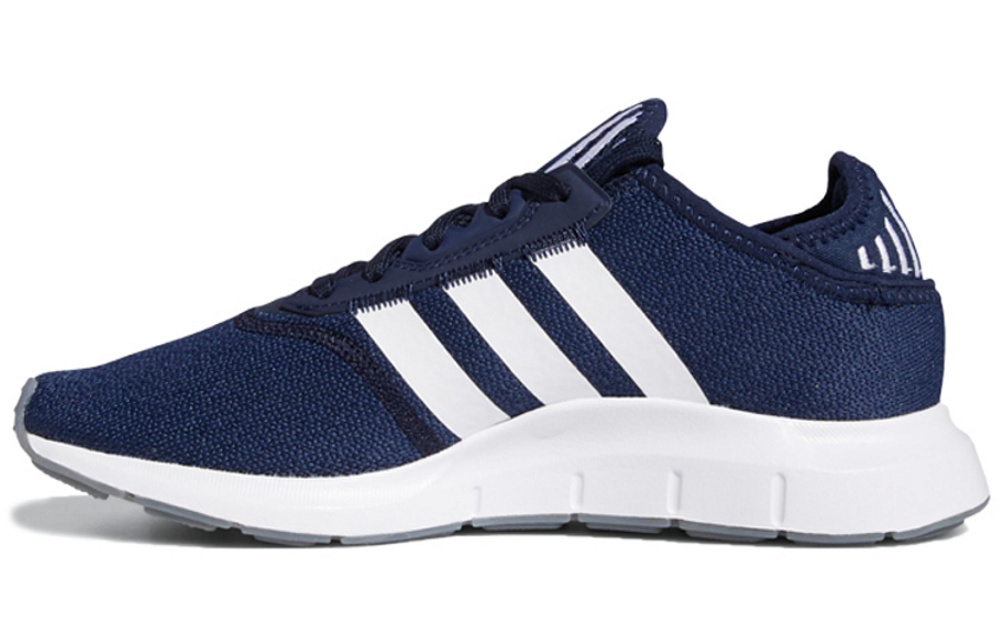 Фото № 1 с приближением к товару «‎adidas Originals Swift Run X BlueWhite»