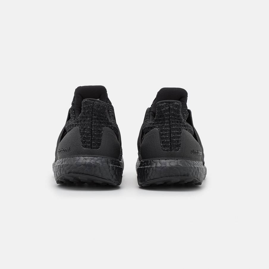 Фото № 4 с приближением к товару «‎Adidas Ultraboost 4.0 Dna »