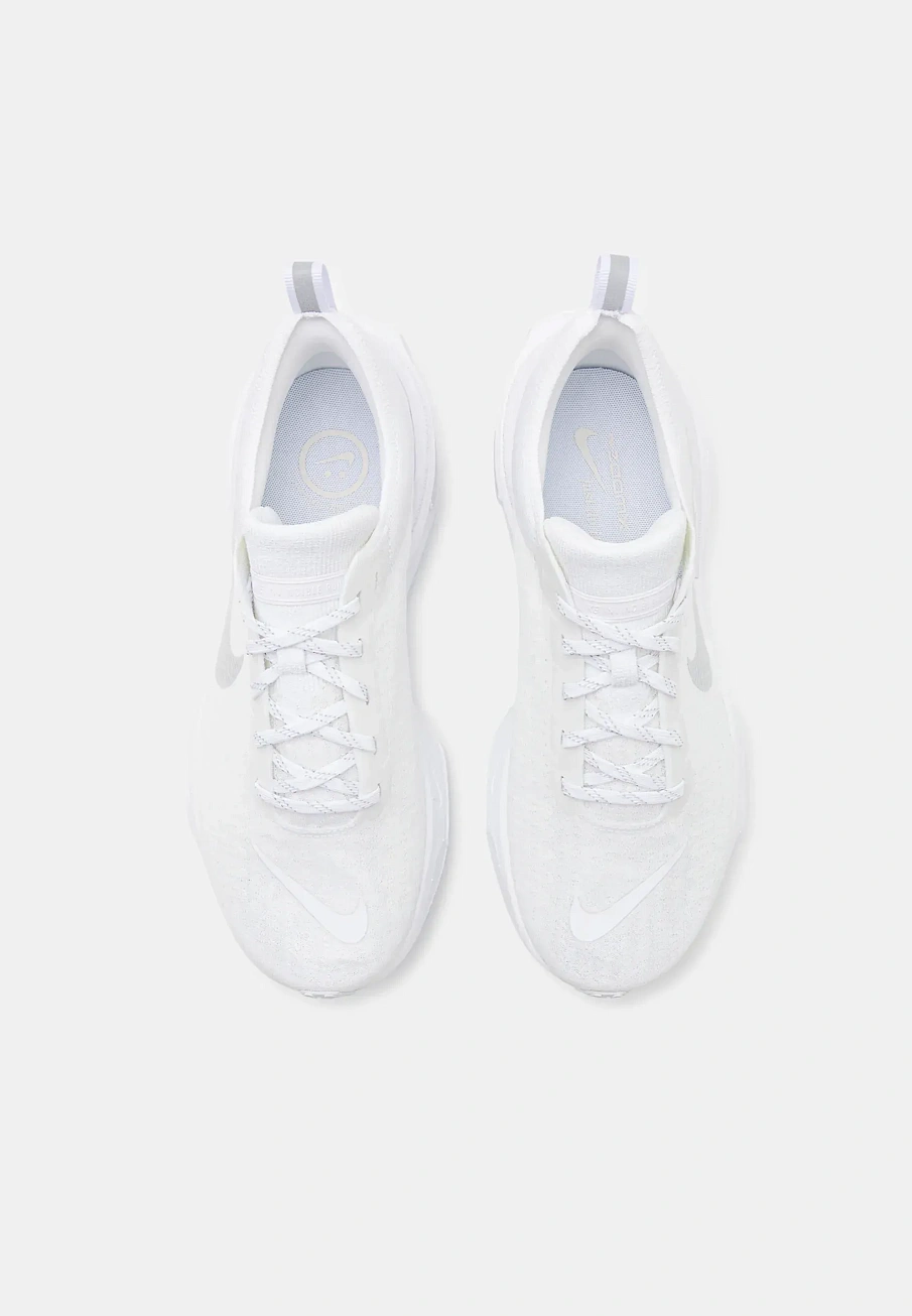 Фото № 4 с приближением к товару «‎ZOOMX INVINCIBLE RUN 3»