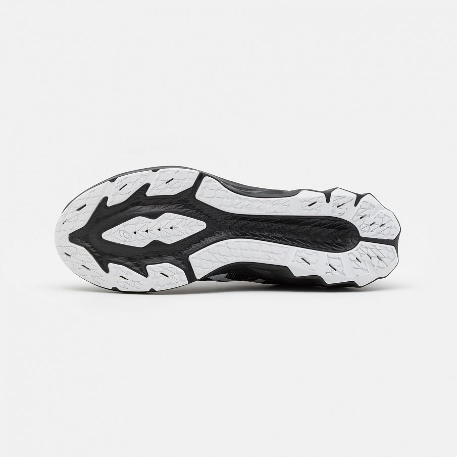 Фото № 5 с приближением к товару «‎Asics Novablast 2»