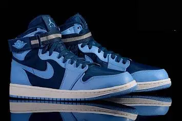 Nike Air Jordan 1 Strap North Carolina  - 2