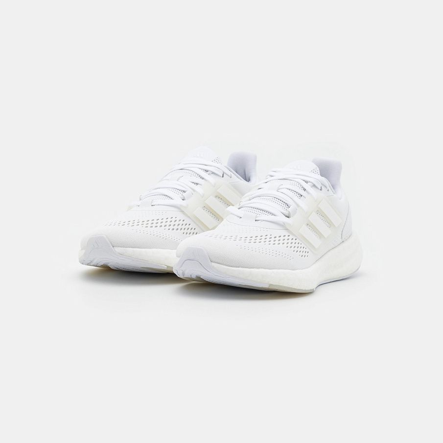 Фото № 2 с приближением к товару «‎Adidas Pureboost 22»