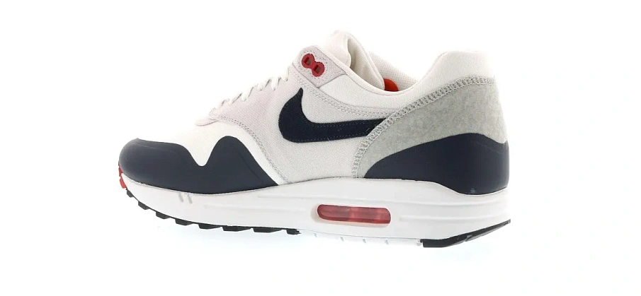 Фото № 4 с приближением к товару «‎Nike Air Max 1 Patch Paris»
