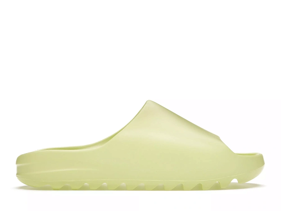 Фото № 1 с приближением к товару «‎adidas Yeezy Slide Glow Green»