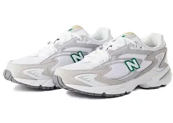 New Balance 750