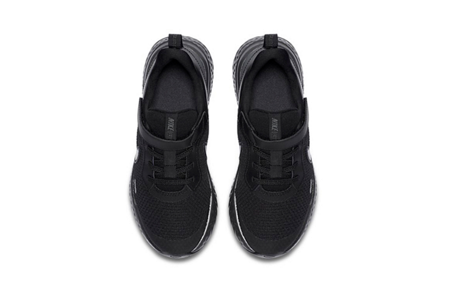 Фото № 3 с приближением к товару «‎Nike Revolution 5 Little Kids' Shoe»