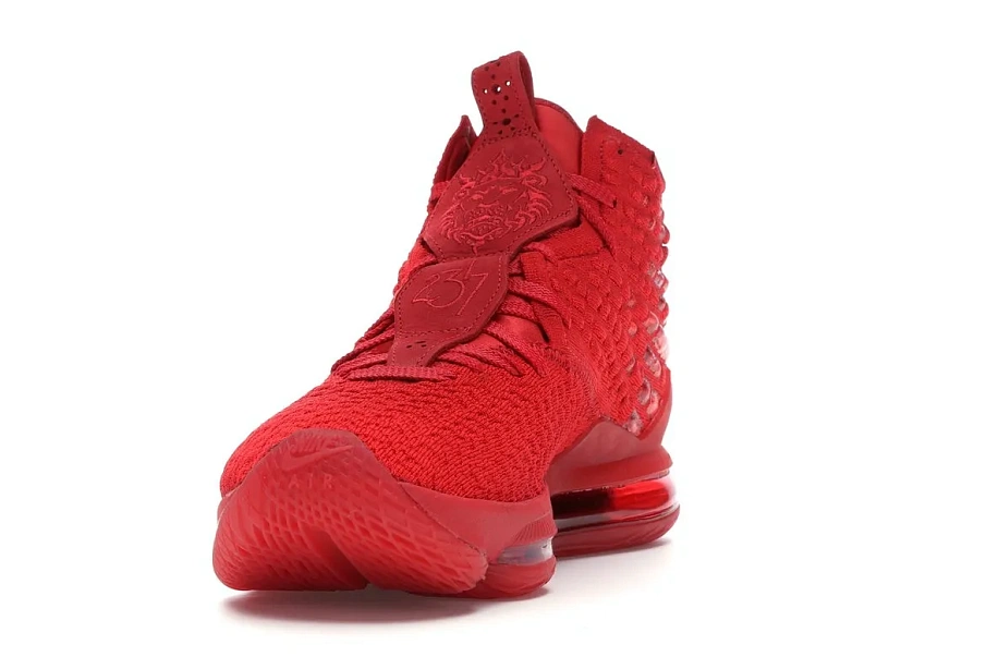 Фото № 4 с приближением к товару «‎Nike LeBron 17 Red Carpet»