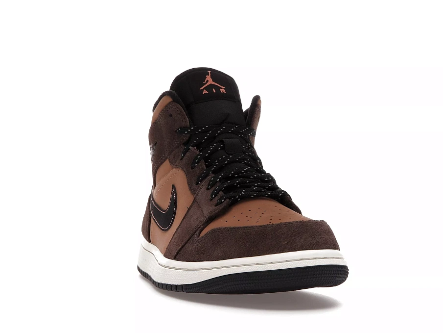 Фото № 2 с приближением к товару «‎Jordan 1 Mid SE Dark Chocolate»