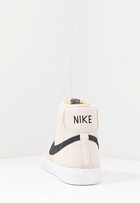 Фото № 4 с приближением к товару «‎Nike Blazer 77 »