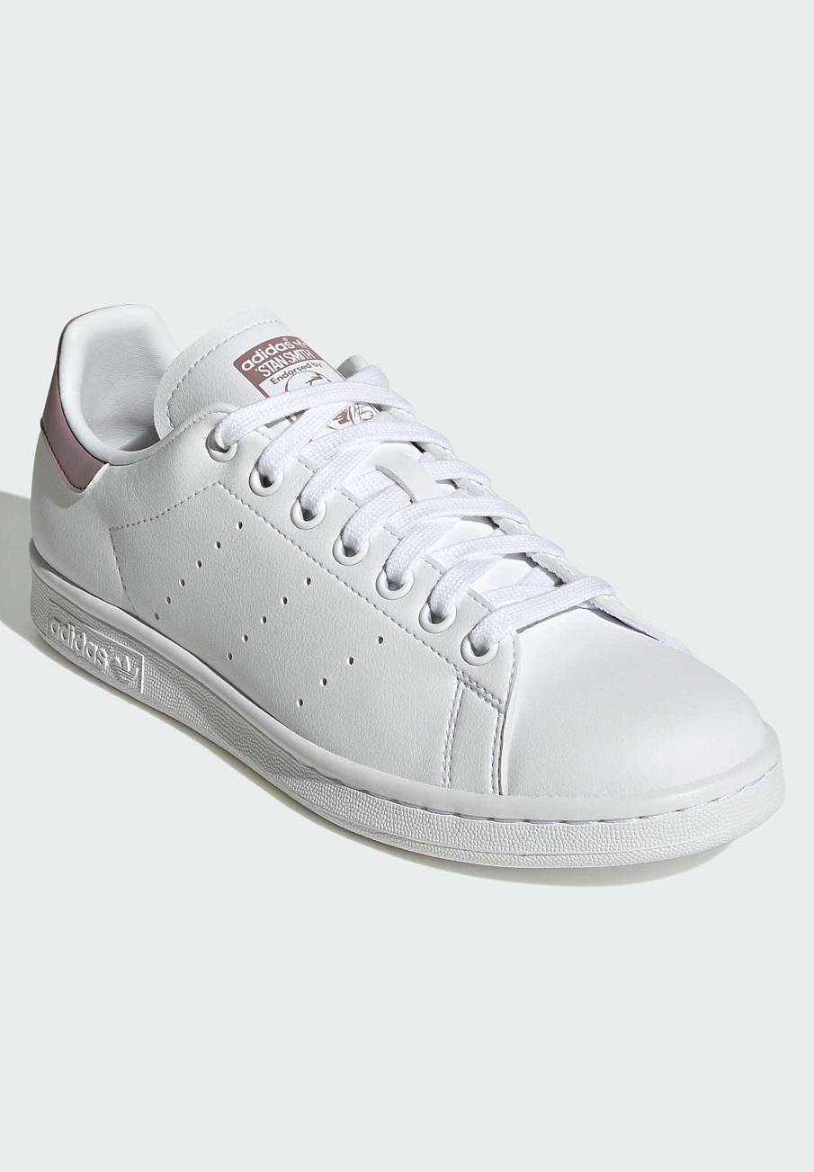 Фото № 3 с приближением к товару «‎Adidas Stan Smith »