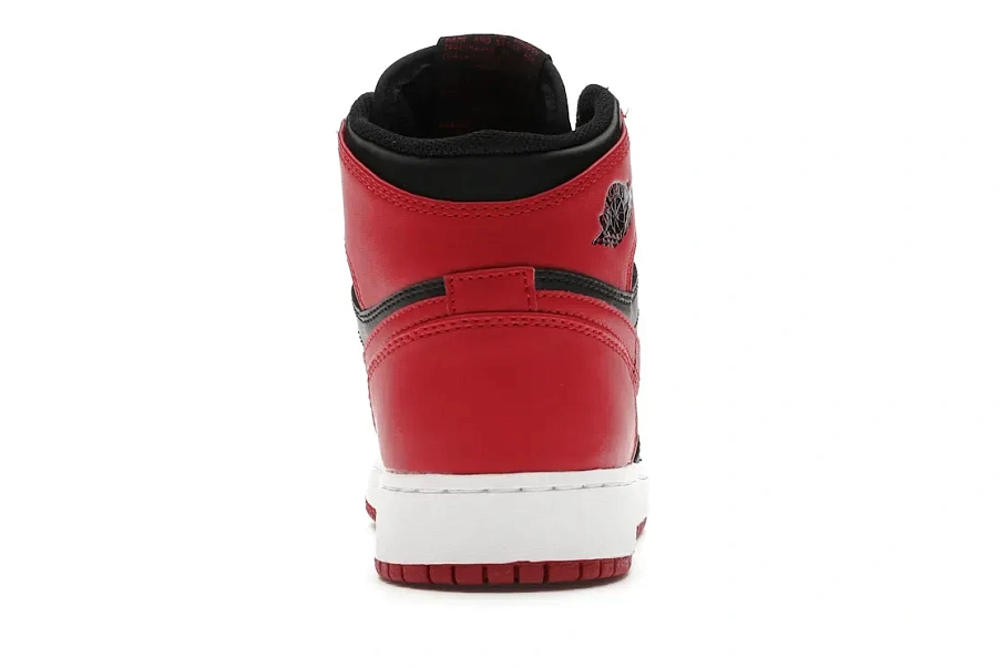 Фото № 4 с приближением к товару «‎Jordan 1 Retro Bred (2013) »