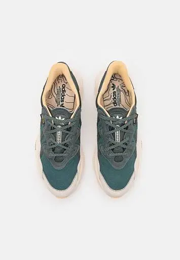 Adidas Ozweego  - 2
