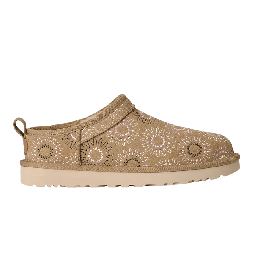 Фото № 1 с приближением к товару «‎UGG Women's Classic Micro Sun Stitch Mustard Seed»