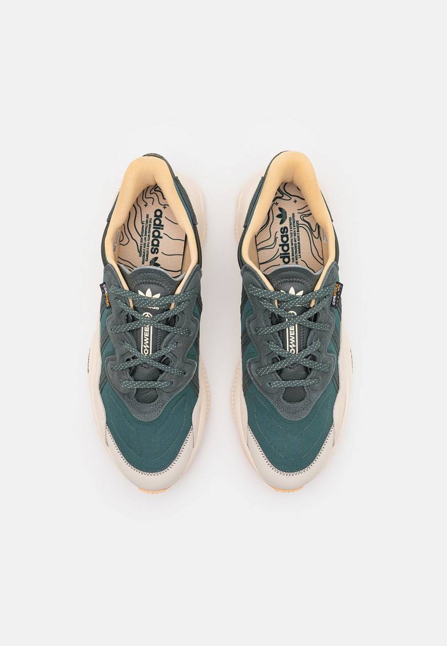 Фото № 2 с приближением к товару «‎Adidas Ozweego »
