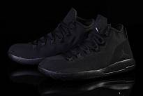Фото № 2 с приближением к товару «‎Nike Air Jordan Reveal Triple »
