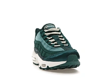 Фото № 3 с приближением к товару «‎Nike Air Max 95 Green Velvet »