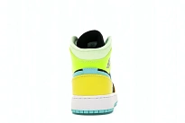 Фото № 4 с приближением к товару «‎Jordan 1 Mid SE Aurora Green »