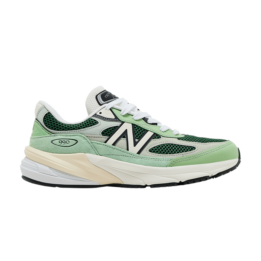 Фото № 1 с приближением к товару «‎Teddy Santis x New Balance 990v6 Made in USA Avocado Natural Mint»
