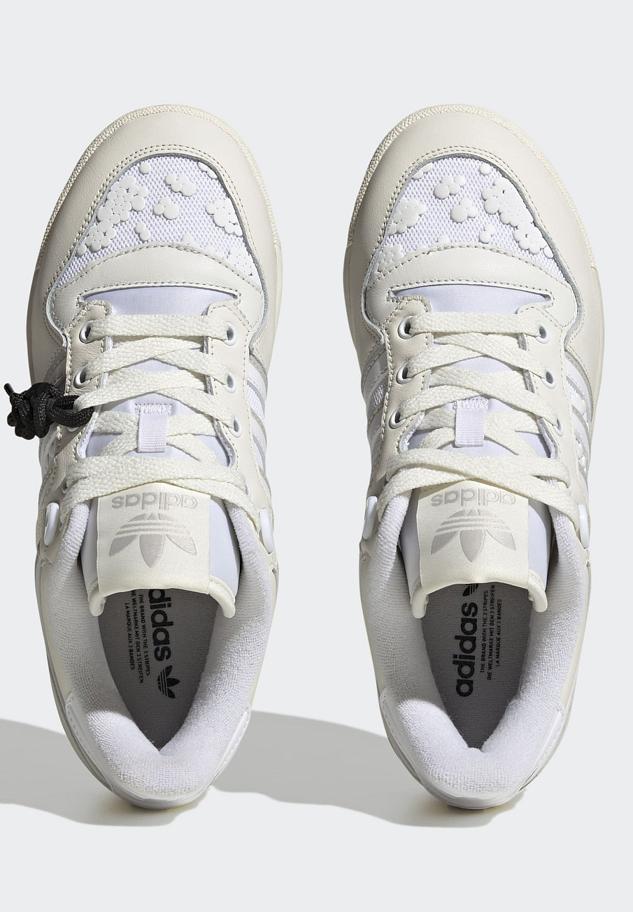 Фото № 2 с приближением к товару «‎Adidas Rivalry »