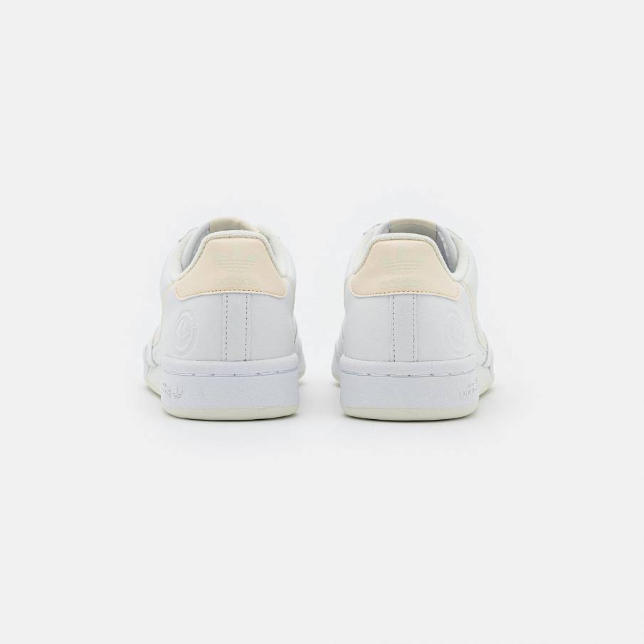 Фото № 4 с приближением к товару «‎Adidas Continental 80 Vegan »