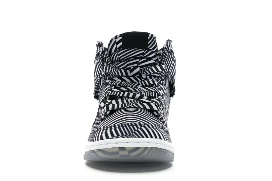 Фото № 2 с приближением к товару «‎Nike SB Dunk High Concept Car»