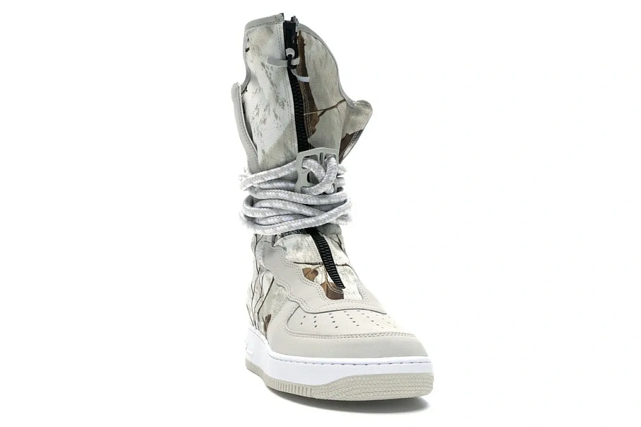 Фото № 3 с приближением к товару «‎Nike SF Air Force 1 High Realtree Light Bone»