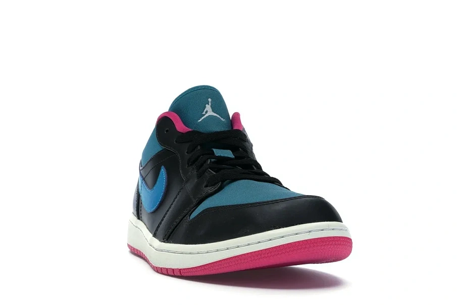 Фото № 2 с приближением к товару «‎Jordan 1 Low South Beach»