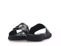 Фото № 5 с приближением к товару «‎adidas Reptossage Hook-And-Loop Slides Yu-Gi-Oh! Blue Eyes White Dragon»