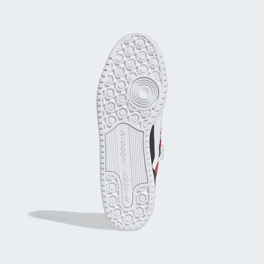 Фото № 5 с приближением к товару «‎Adidas Forum »