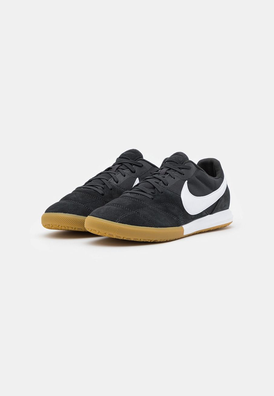 Фото № 1 с приближением к товару «‎Nike Premier II IC »