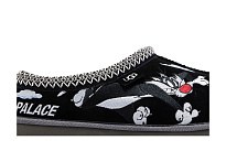 Фото № 3 с приближением к товару «‎Palace x Looney Tunes x UGG Tasman Slipper Black»