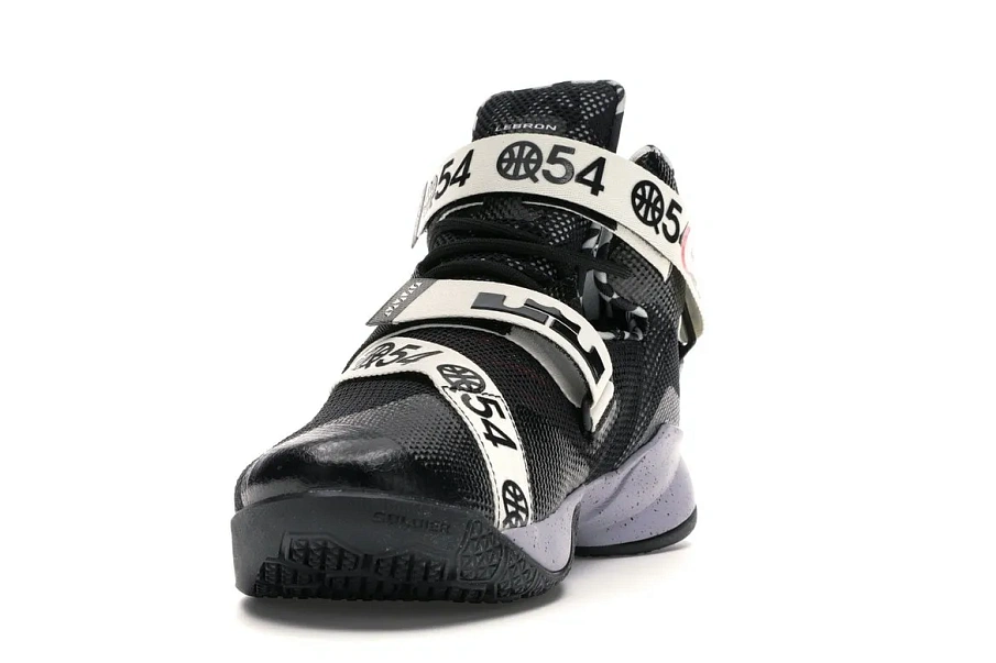 Фото № 3 с приближением к товару «‎Nike LeBron Solider 9 Quai 54»