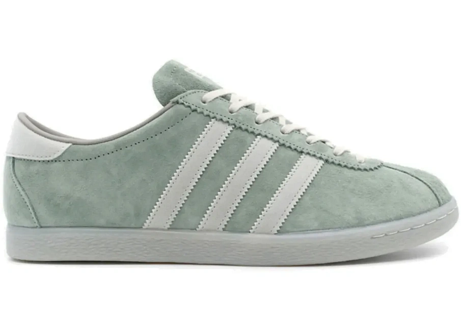 Фото № 1 с приближением к товару «‎adidas Tobacco Green Pantone Alumina»