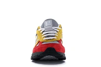 Фото № 2 с приближением к товару «‎New Balance 990v4»