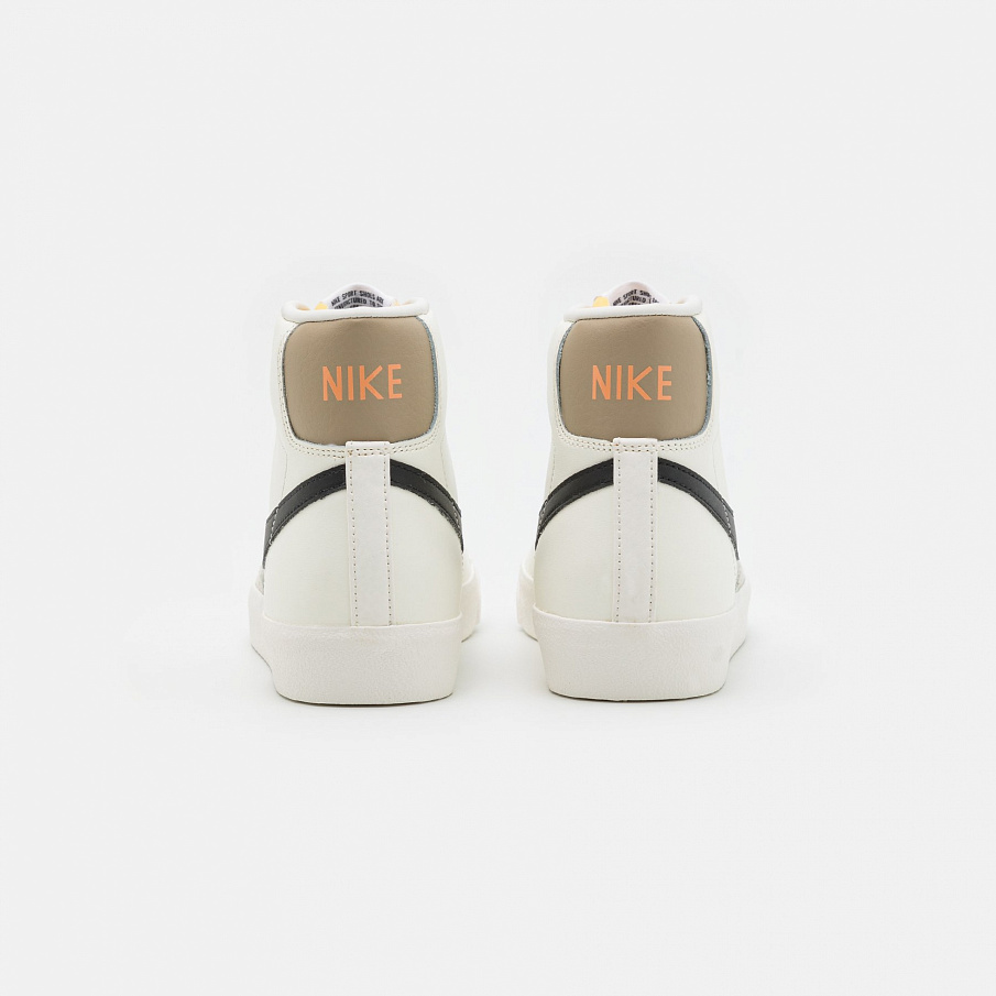 Фото № 5 с приближением к товару «‎Nike Blazer 77 »