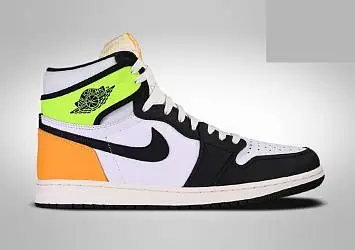 Air Jordan 1 Retro High OG 'Volt' - 1