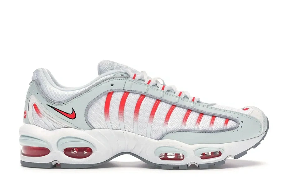 Фото № 1 с приближением к товару «‎Nike Air Max Tailwind 4 Red Orbit»