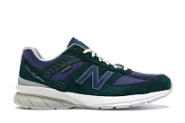 Фото № 1 с приближением к товару «‎New Balance 990v5»