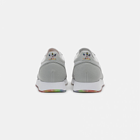 Фото № 2 с приближением к товару «‎Adidas Usa 84 Pride »