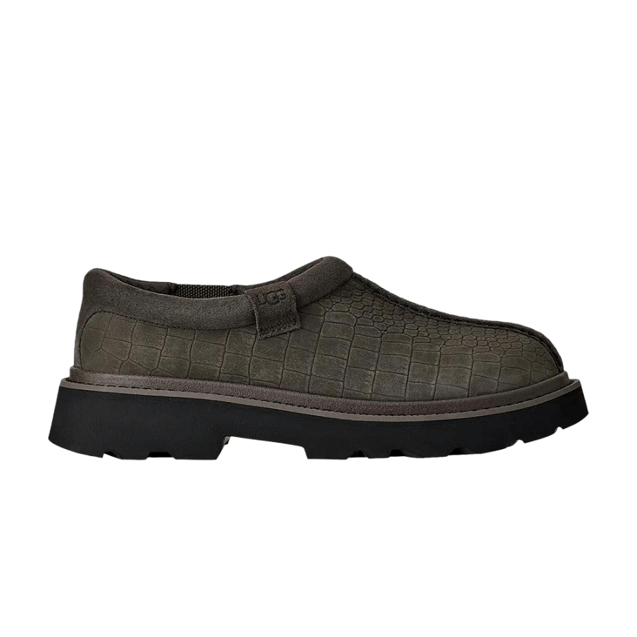 Фото № 1 с приближением к товару «‎UGG Tasman Lug Embossed Dense Smoke (1178691-DNSS)»