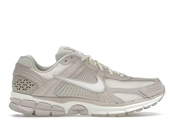 Nike Zoom Vomero 5 - 1