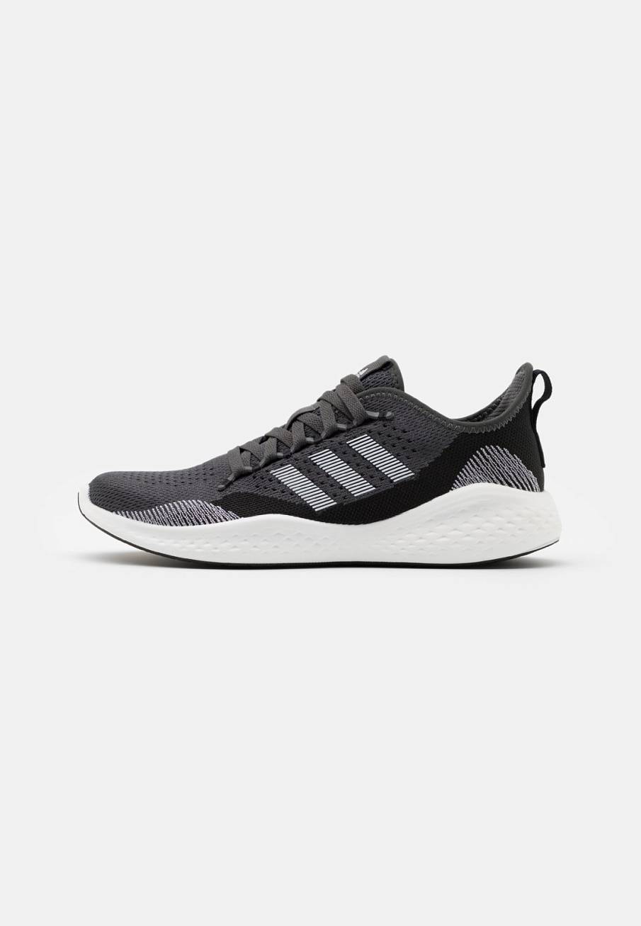 Фото № 1 с приближением к товару «‎Adidas 2.0 »