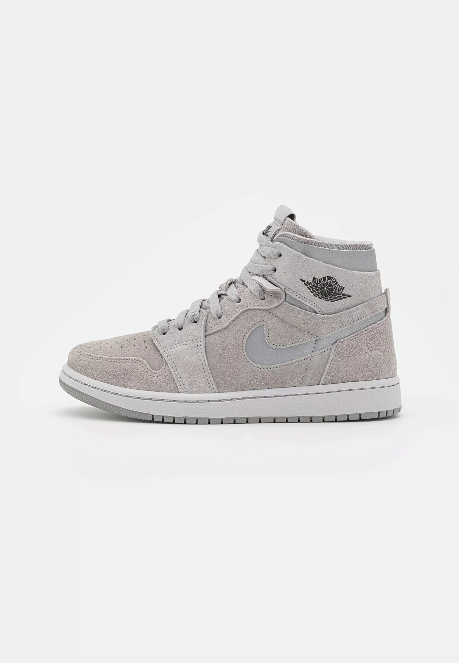 Фото № 1 с приближением к товару «‎W AIR JORDAN 1 ZOOM AIR CMFT»