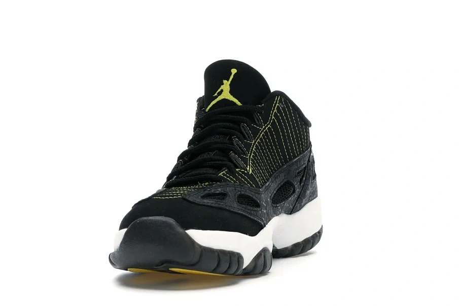 Фото № 2 с приближением к товару «‎Jordan 11 Retro Low IE Black Zest»