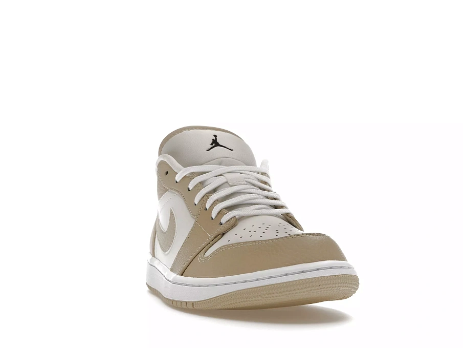 Фото № 1 с приближением к товару «‎Jordan 1 Low SE Sail Rattan University Red»