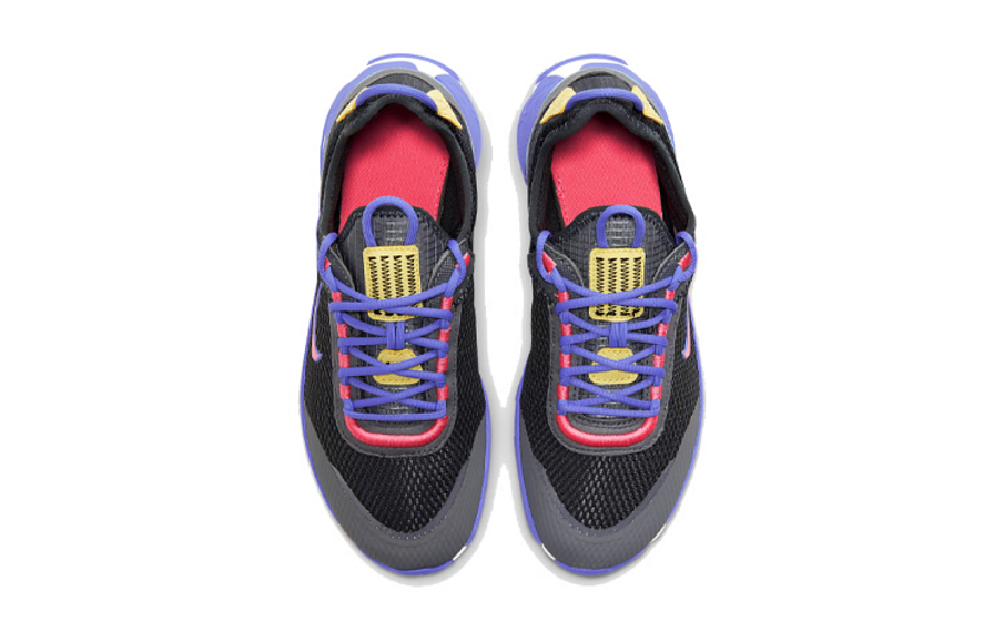 Фото № 4 с приближением к товару «‎Nike React Live (GS) BlackPurple»